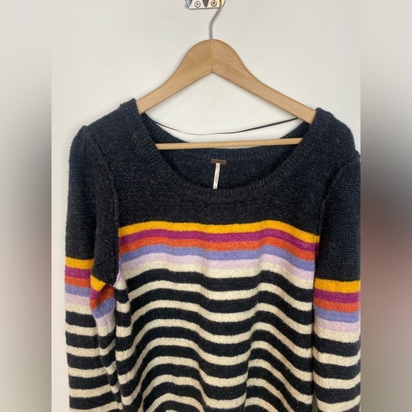 Free People Complete Me Striped Pullover in Black multicolor size S oversized - Picture 5 of 12